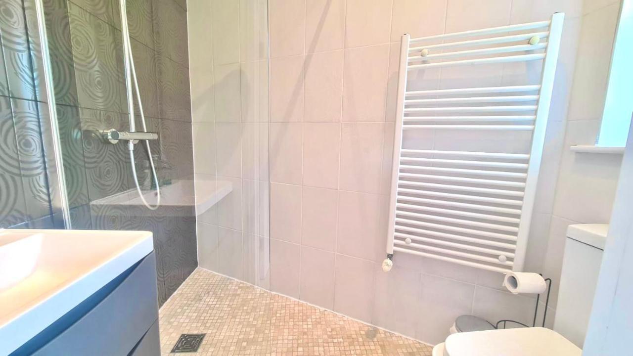 לונדון Cosy Room In East Ham מראה חיצוני תמונה